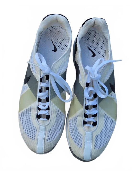 Nike Shoes - Nike Lightweight Mesh Athletic Shoes Size 7 US
